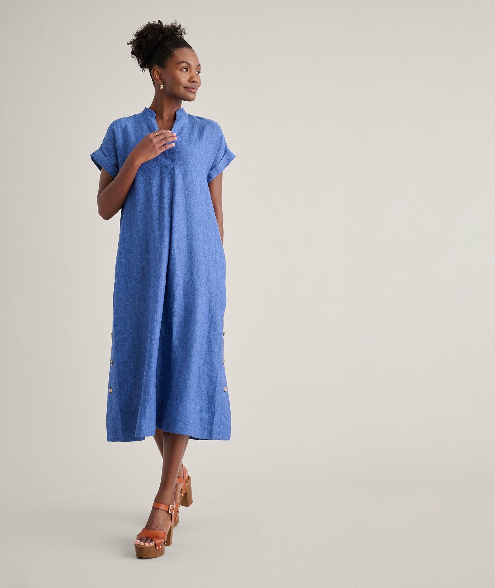 UNTUCKit Linen Francesca Dress Solid Navy