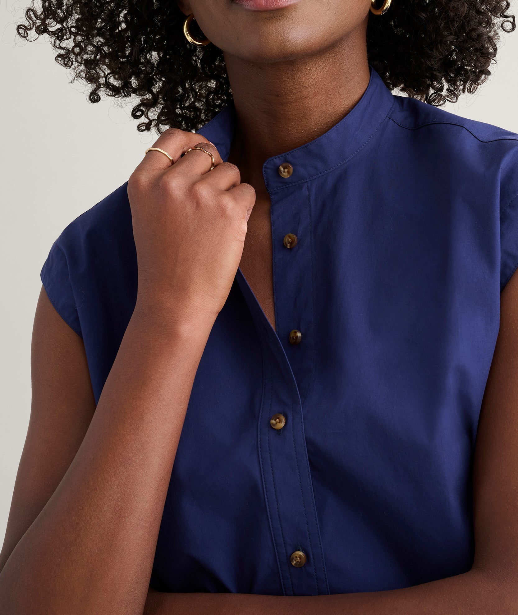 UNTUCKit Cotton Poplin Drawstring Elsa Shirt Solid Navy
