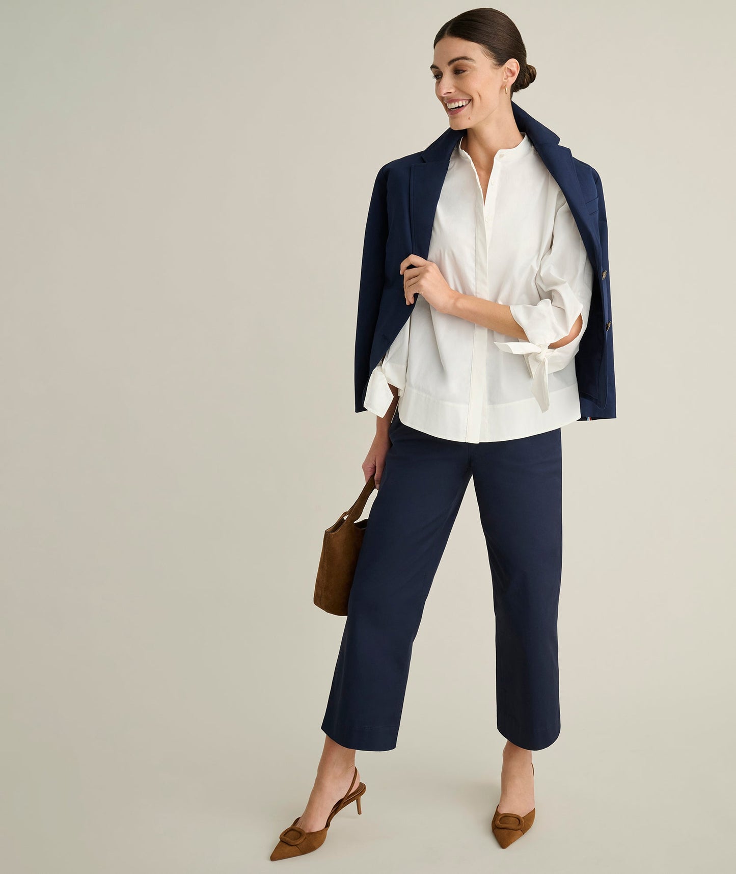UNTUCKit Stretch Twill Ava Cropped Pant Navy