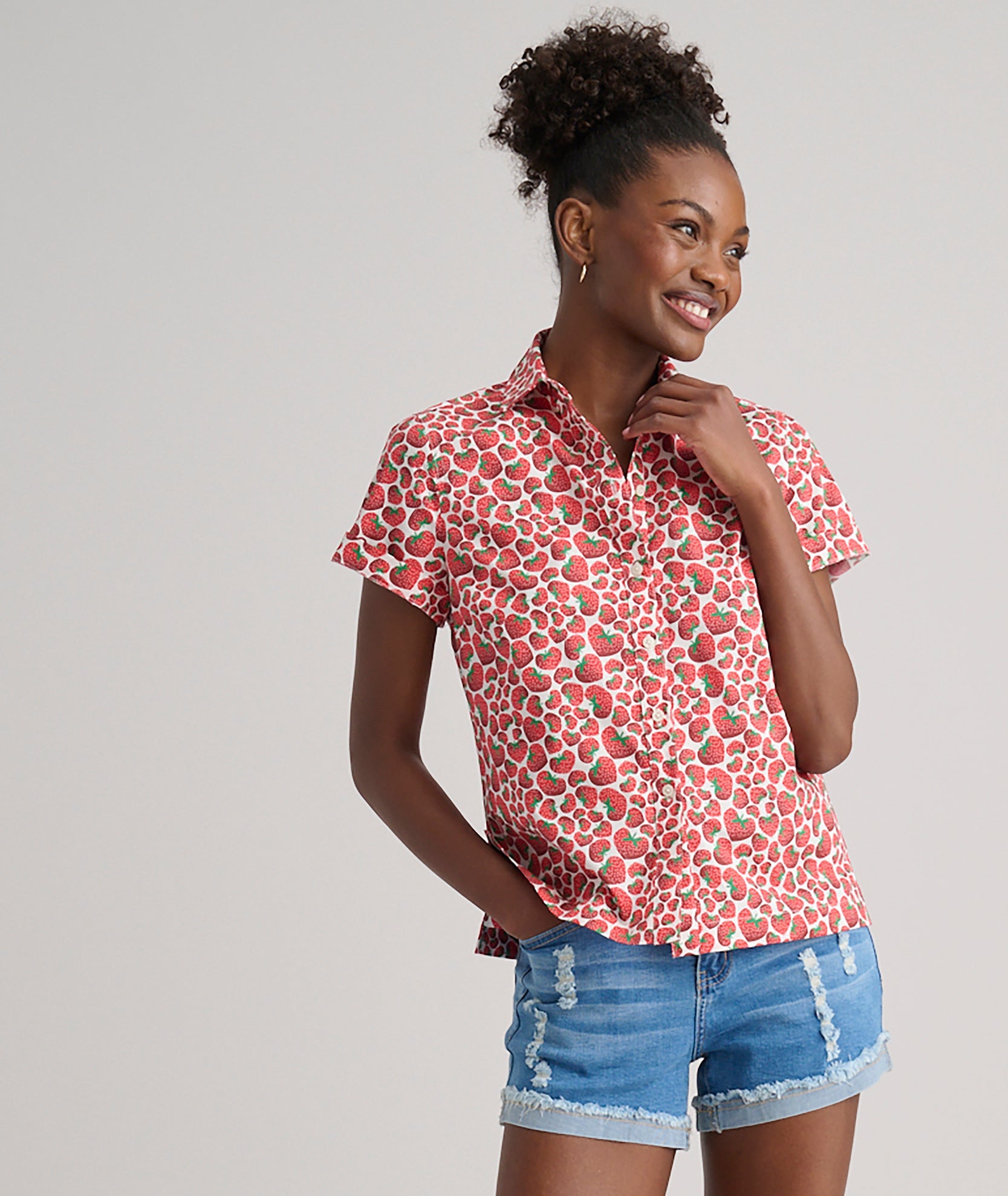 UNTUCKit Stretch Cotton Short-Sleeve Jaime Shirt Strawberry Print