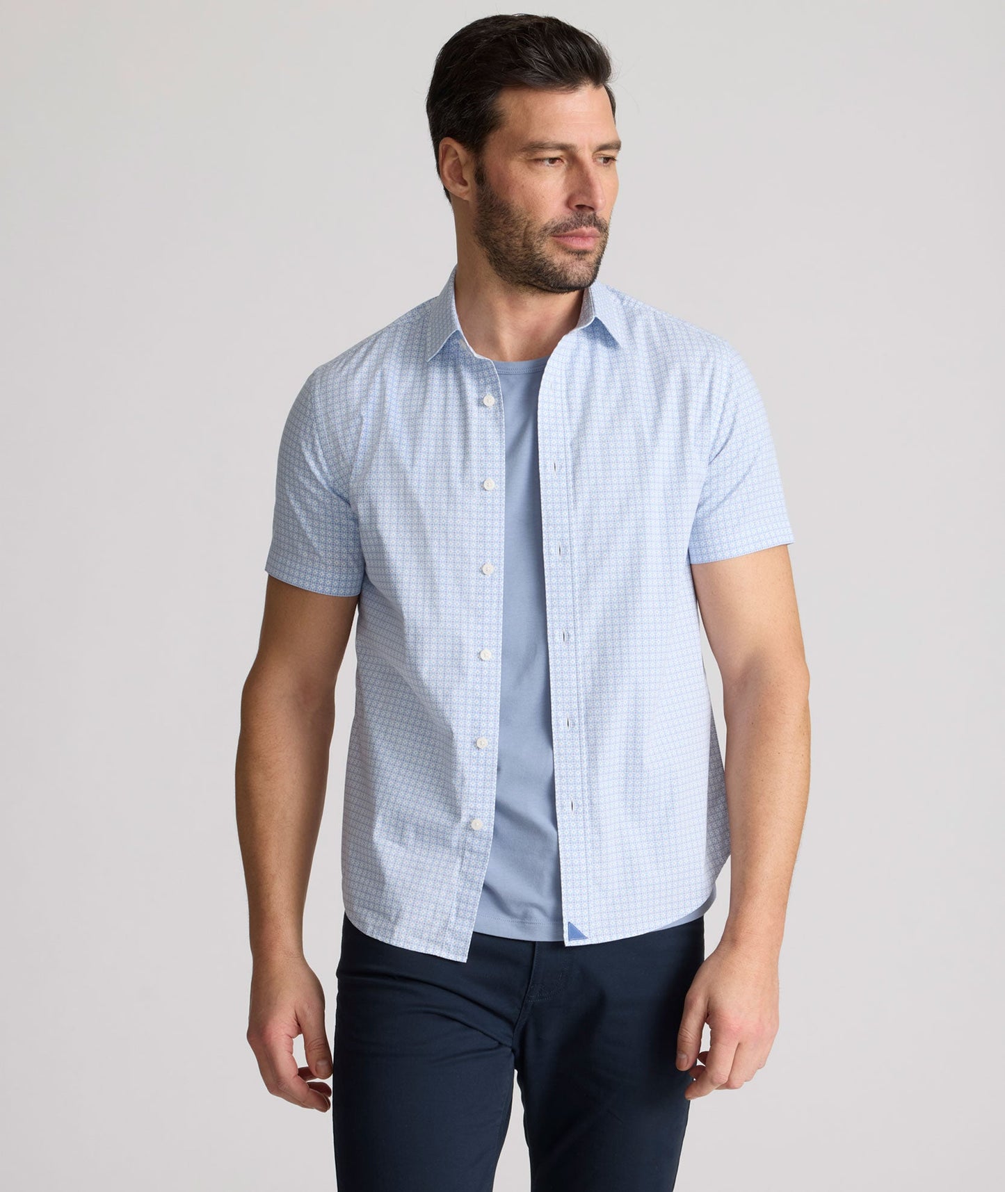 UNTUCKit Stretch Cotton Short-Sleeve Dunbar Shirt Blue & White Diamond Print | Fair Trade Certified