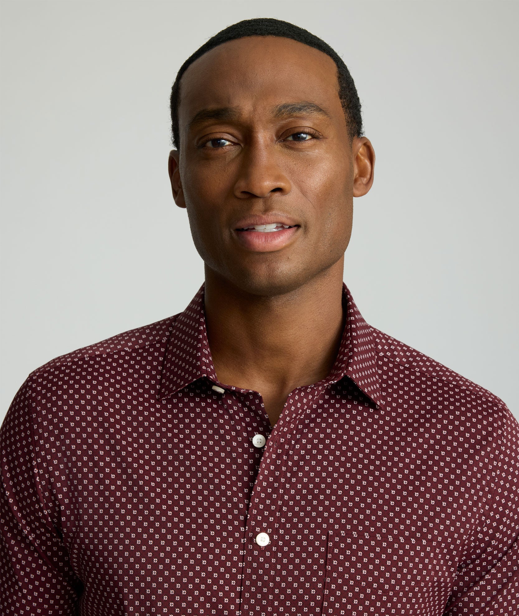 UNTUCKit Performance Short-Sleeve Stanton Shirt Maroon