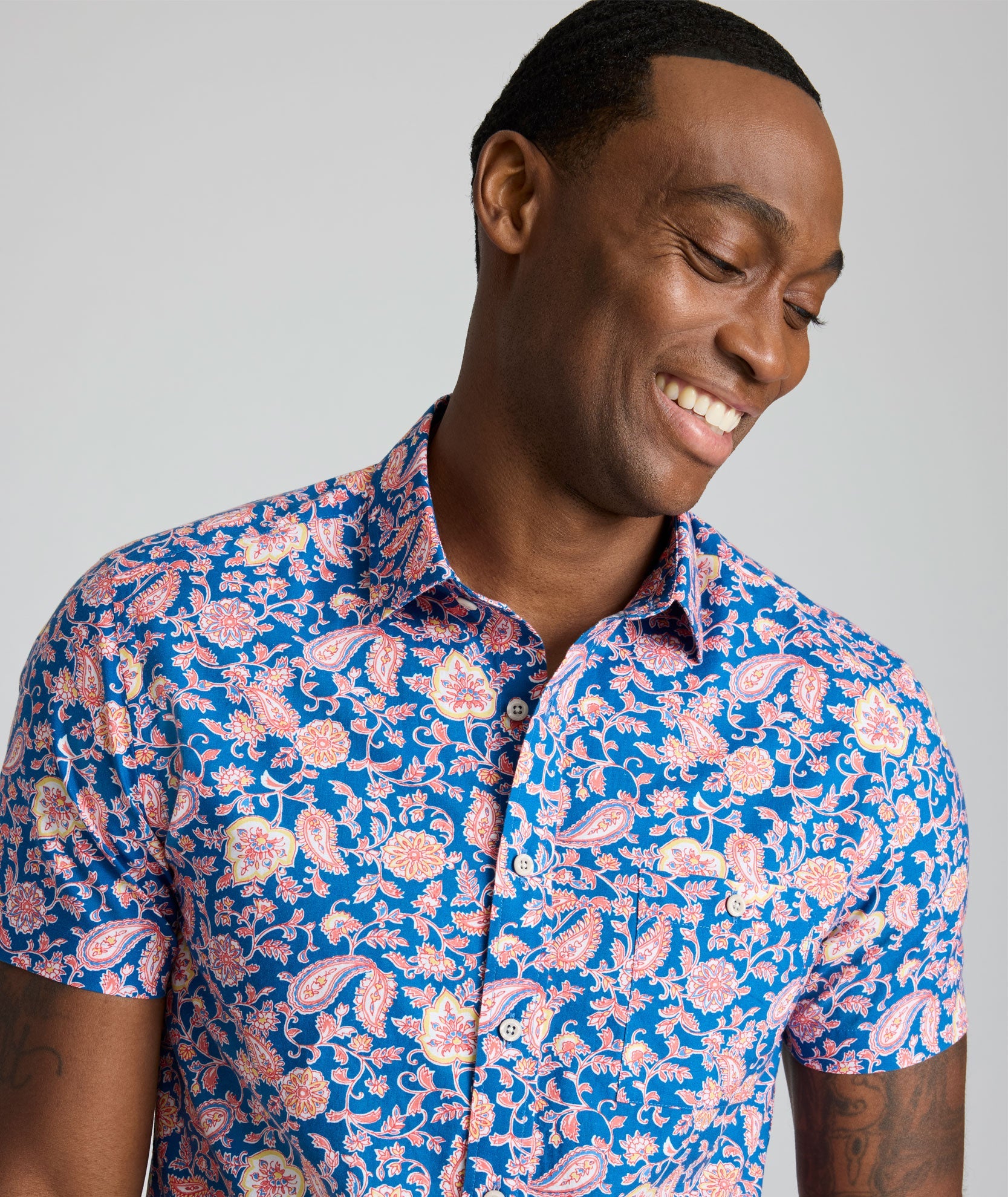 UNTUCKit Summerweight Short-Sleeve Quarry Shirt Navy & Pink Floral