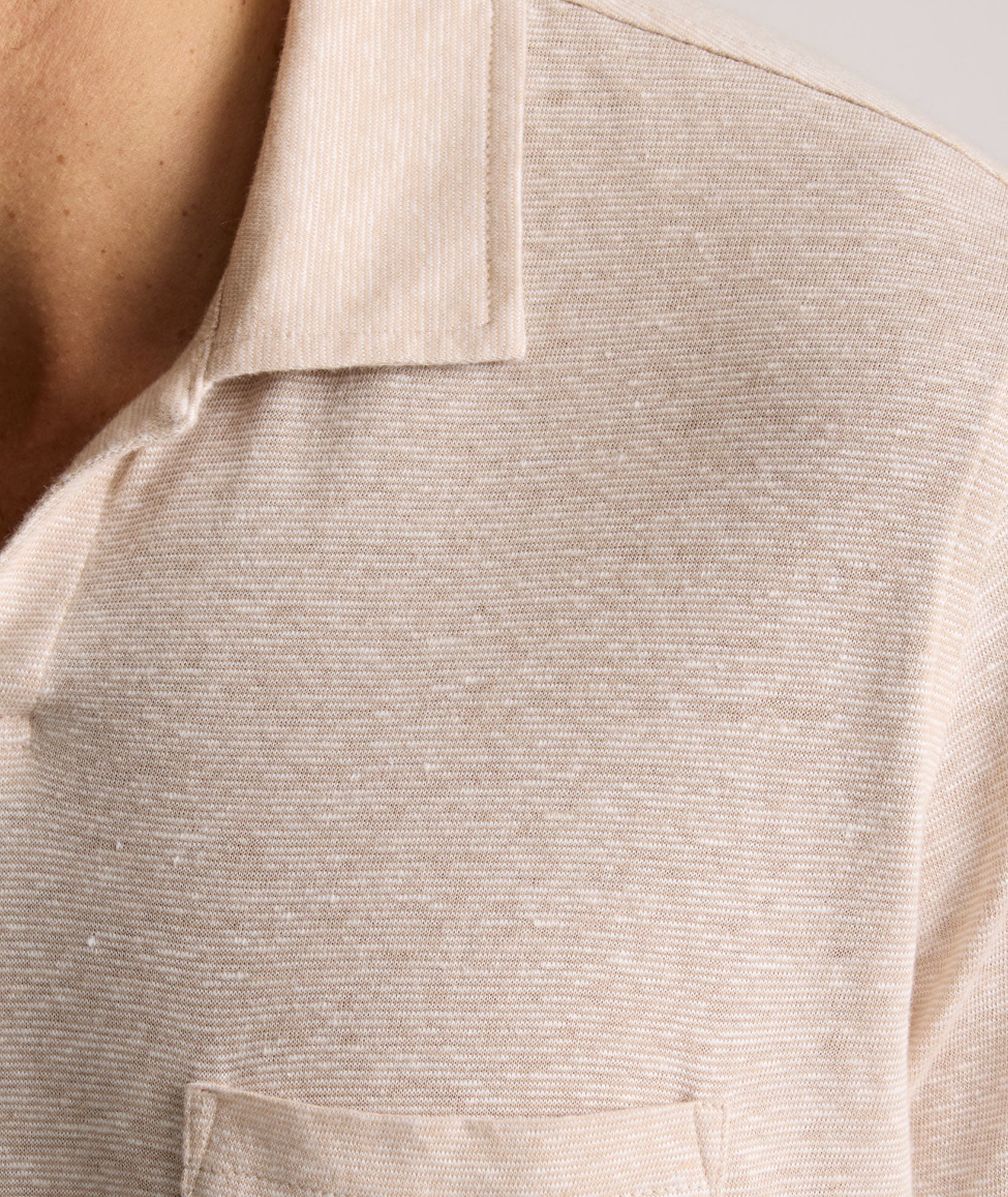 UNTUCKit Cotton-Linen Johnny Collar Polo Tan