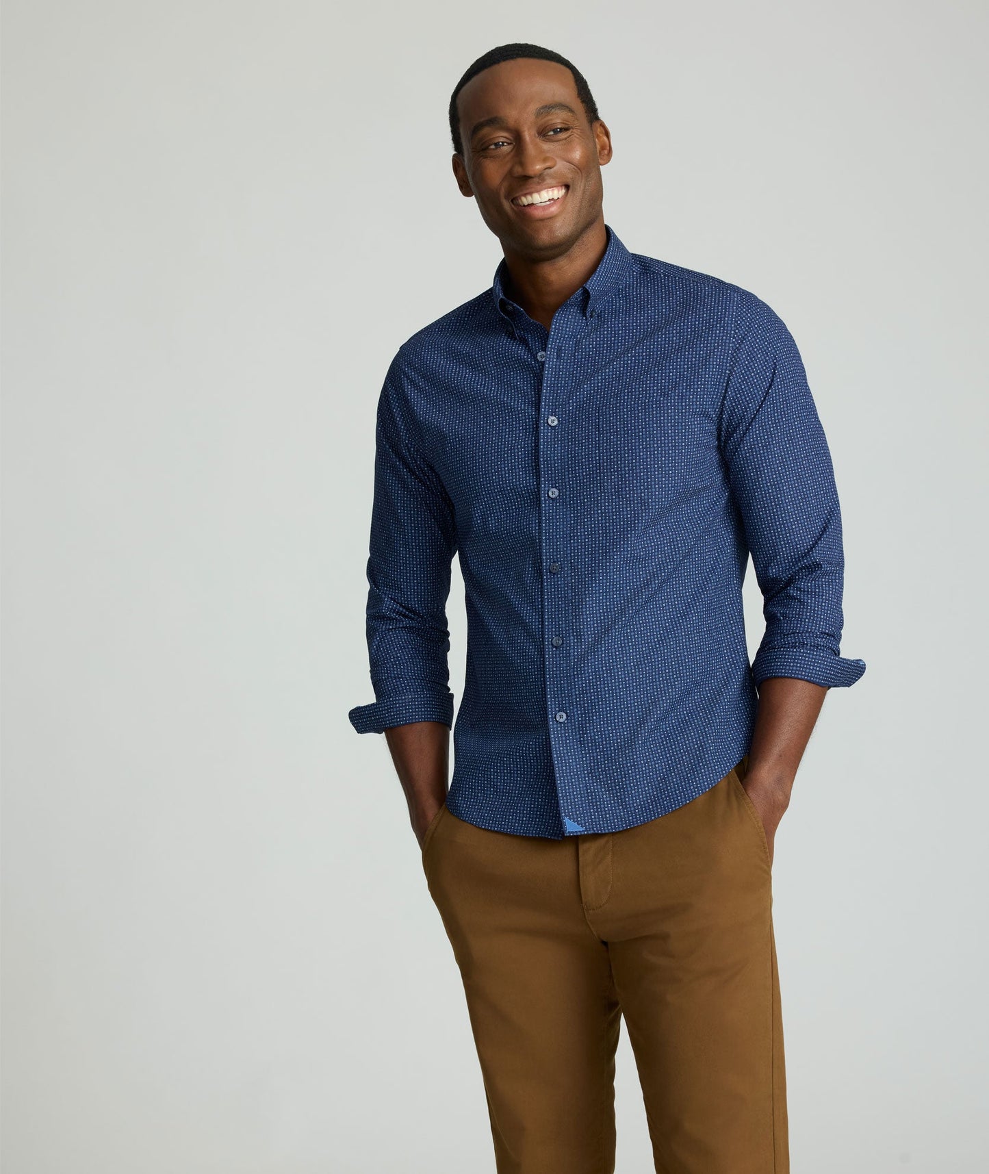 UNTUCKit Wrinkle-Free Cascadar Shirt Navy Medallion