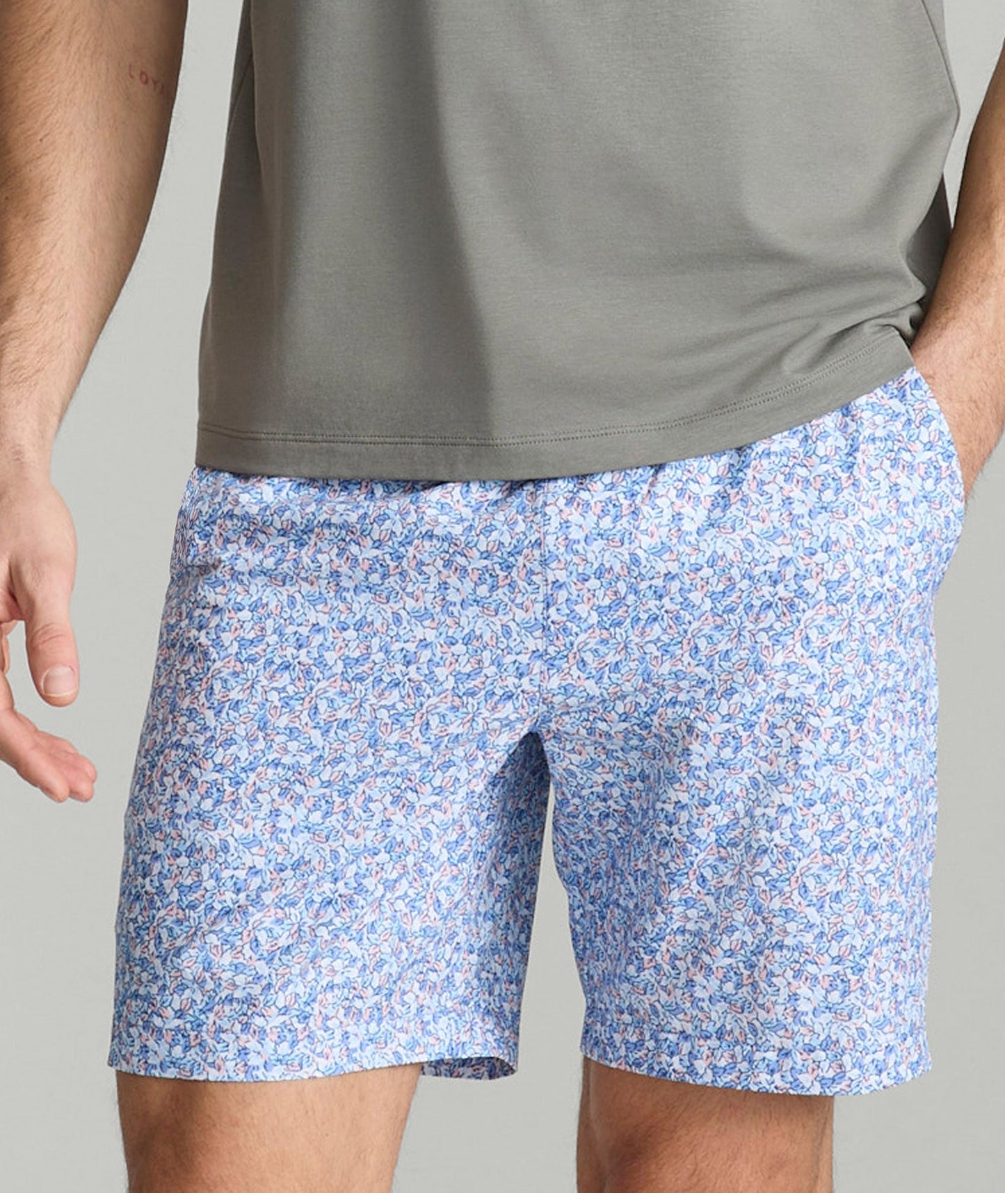 UNTUCKit Beyond Shorts Blue Microprint