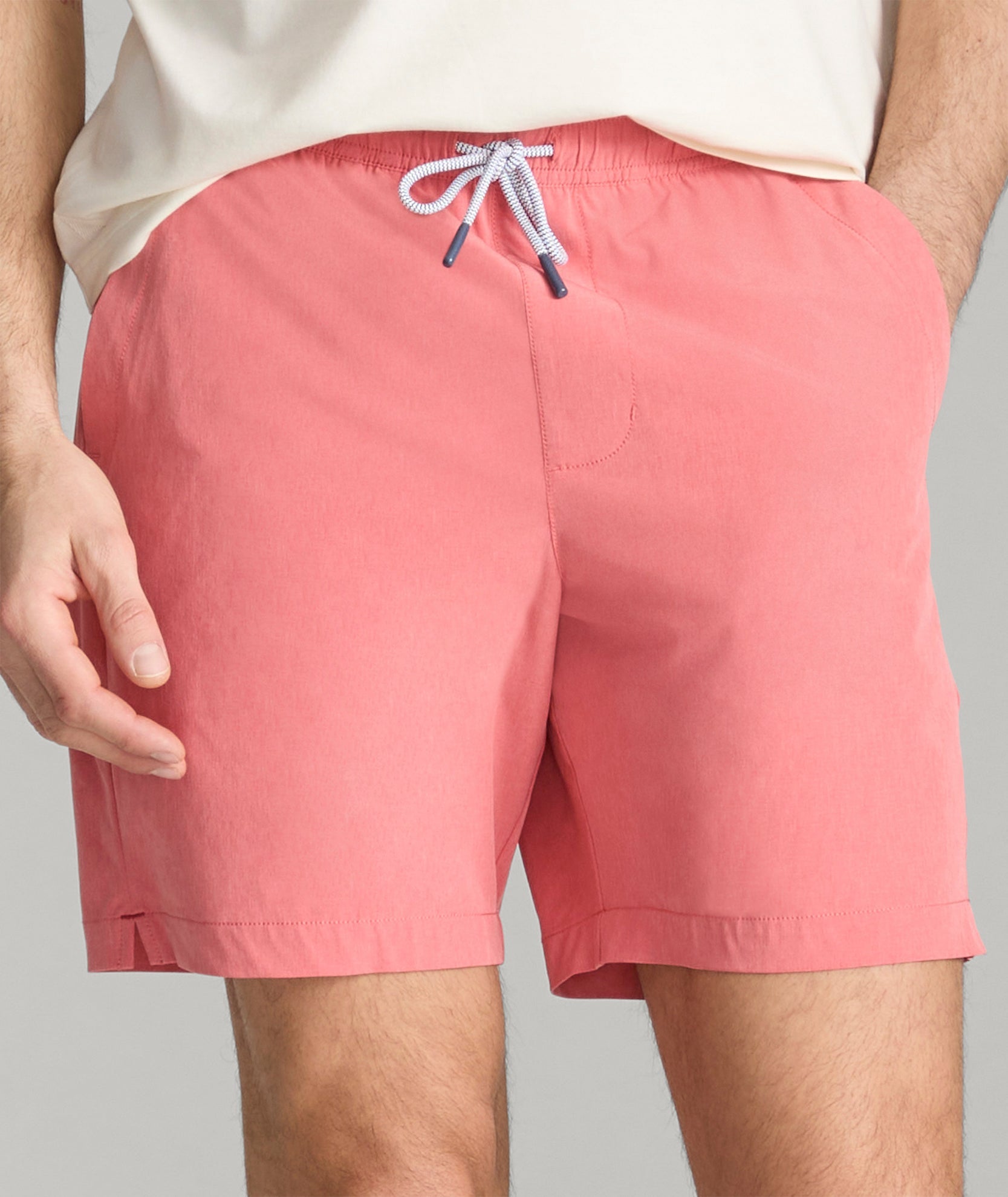 UNTUCKit Beyond Shorts Coral
