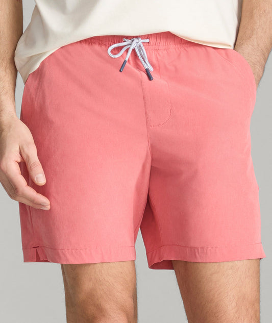 UNTUCKit Beyond Shorts Coral