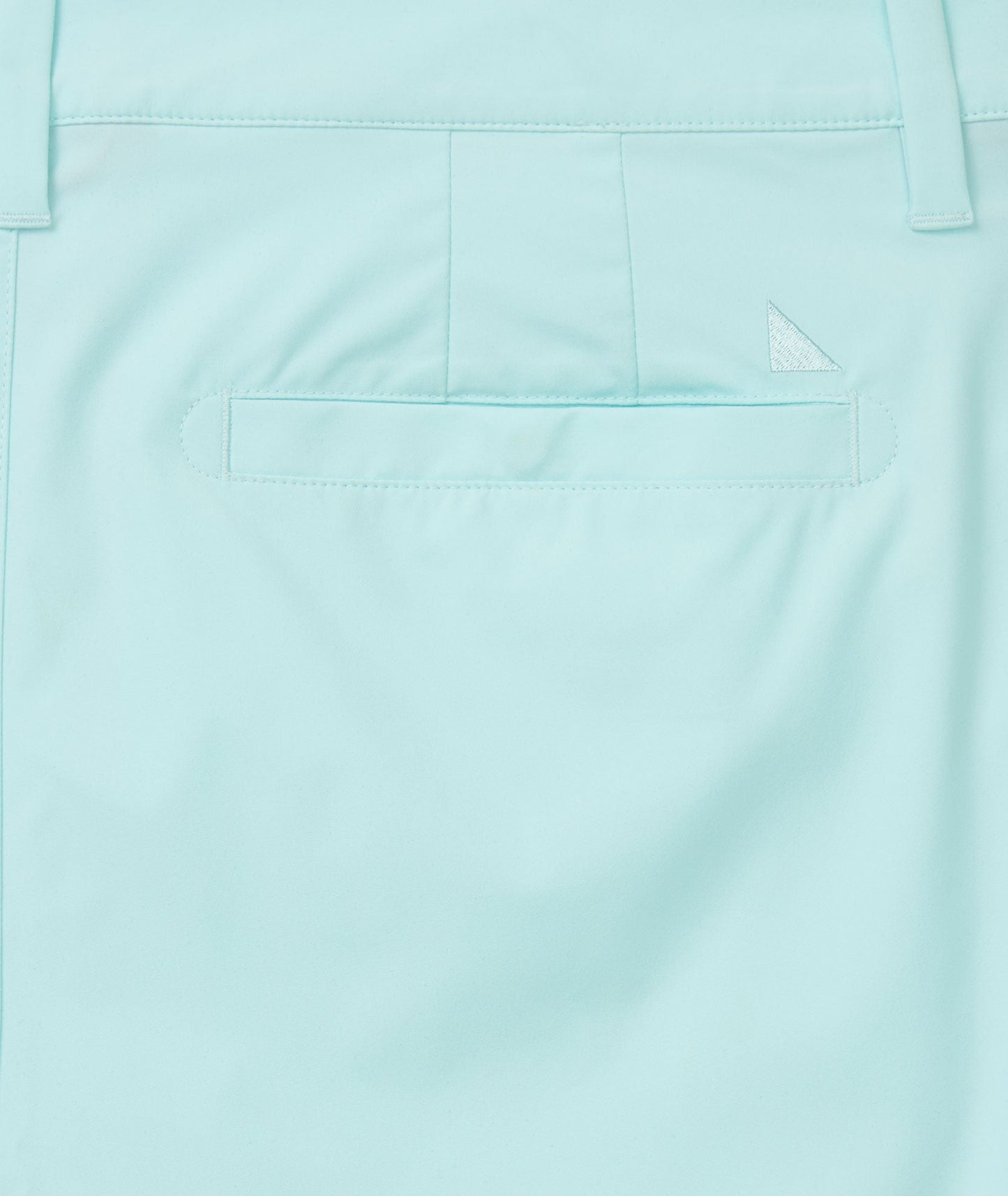UNTUCKit 9" Traveler Tech Shorts Bright Blue