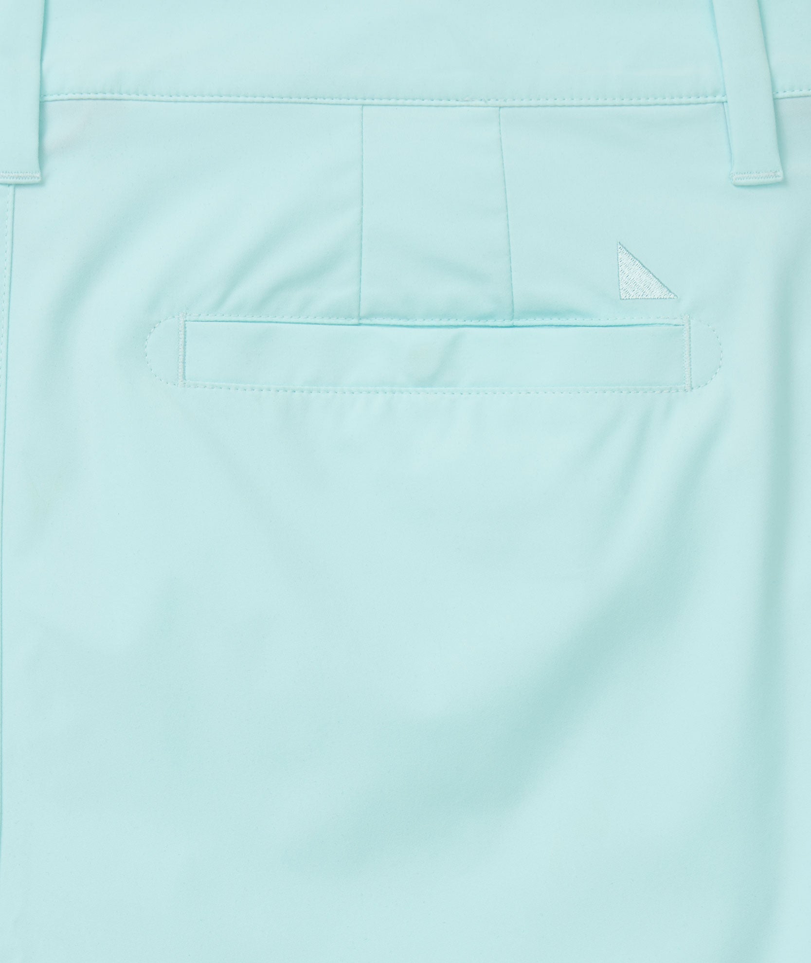 UNTUCKit 9" Traveler Tech Shorts Bright Blue